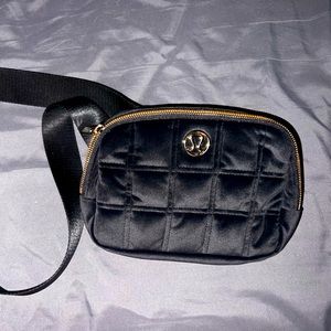 Lululemon Velvet belt bag